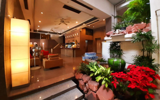 Grand Hotel