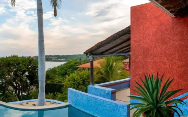 Lujosa Casa de 4 Recámaras con Alberca