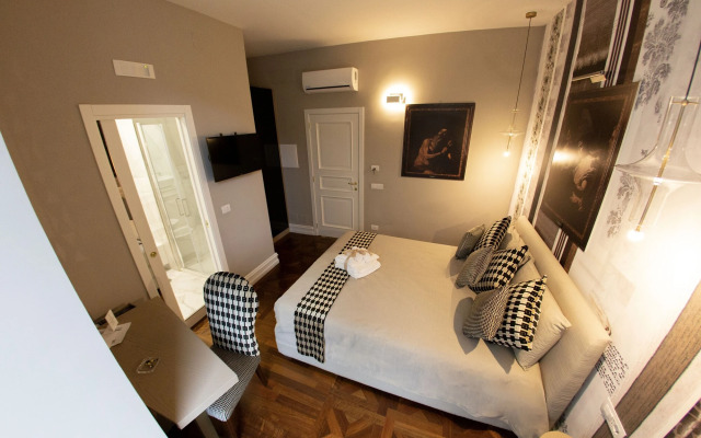 Leone Camere D'Autore