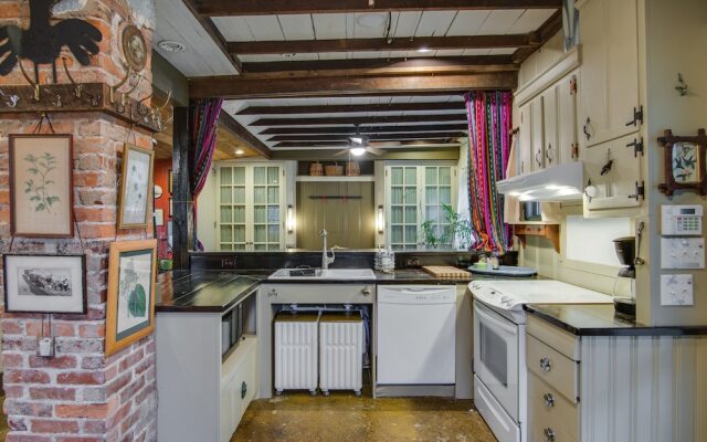 Little House Nashville by RedAwning