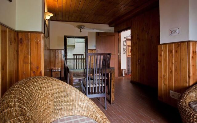 Hotel Emerald Heights