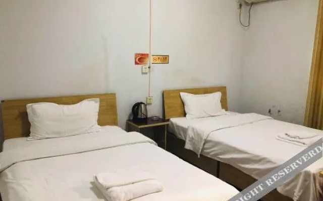 Zhengzhou 9-day Qianhe Hotel