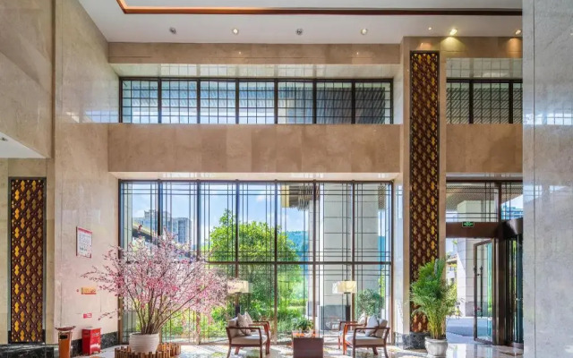 Rezen Hotel Daozhen River & Holiday