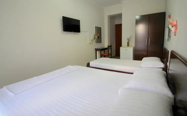 Elena Hotel