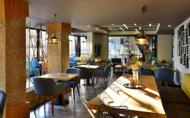 Prince Apart Hotel