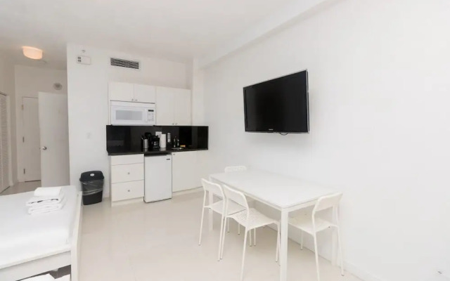 568 Studio Ocean View