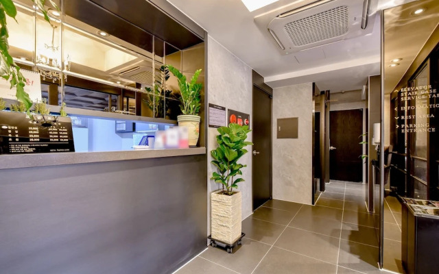 French Code Hotel