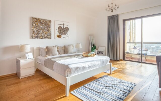 Full Sea View! Bright + Beautiful Studio in Jbr!