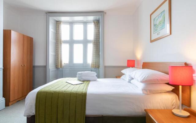 The Golden Lion hotel
