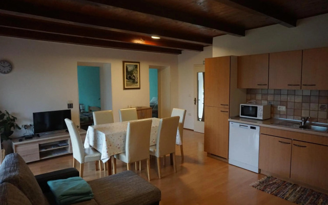 Apartment Pri Bricu
