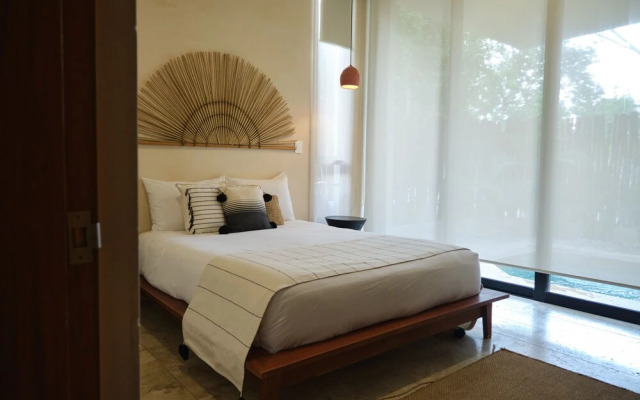 Tuluna Pb A-25 By Lockey