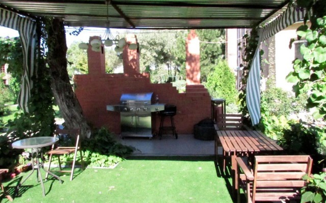 Замок (Астраханская обл)