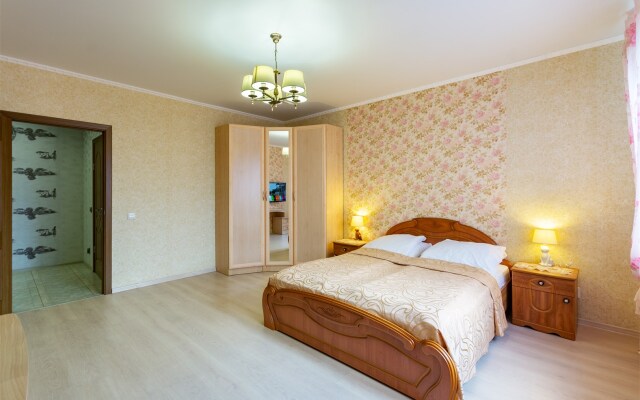 West 39 Shahmatnaja 4B