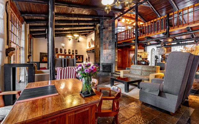 African Sky Hotels - Pine Lake Inn