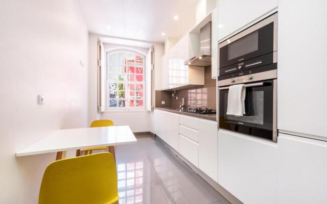 GuestReady - Newly Renovated 3BR Apartment Chiado