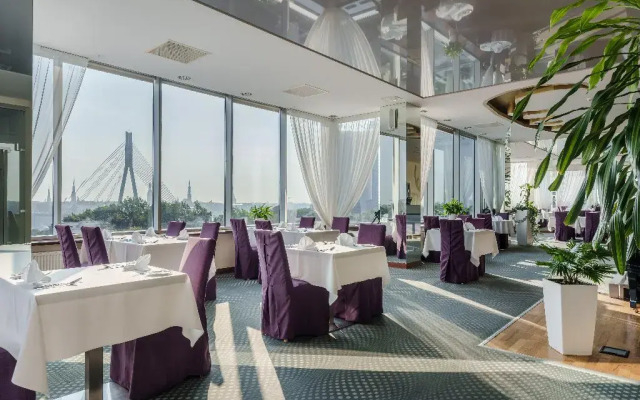 Riga Islande Hotel