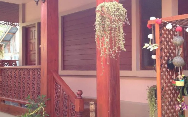 Chok-wasana Guest House