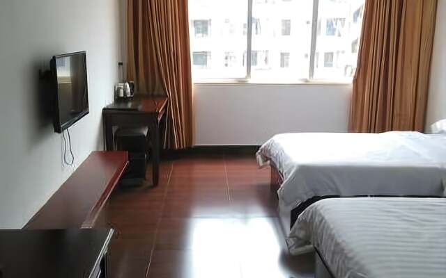 Yangchun Xinlang Business Hotel