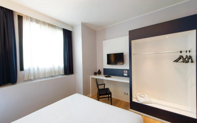 NEO Hotel