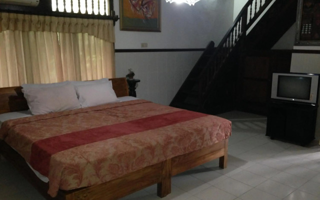 Bali Breeze Bungalows