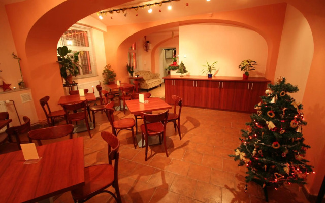 Aparthotel Susa