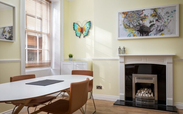 27 Lansdown Place