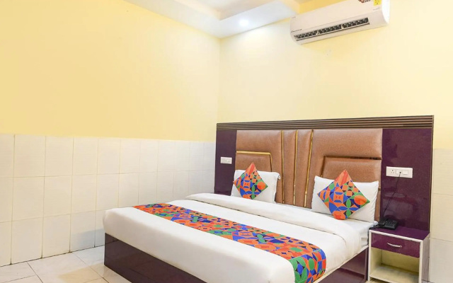 Hotel Surya Palace