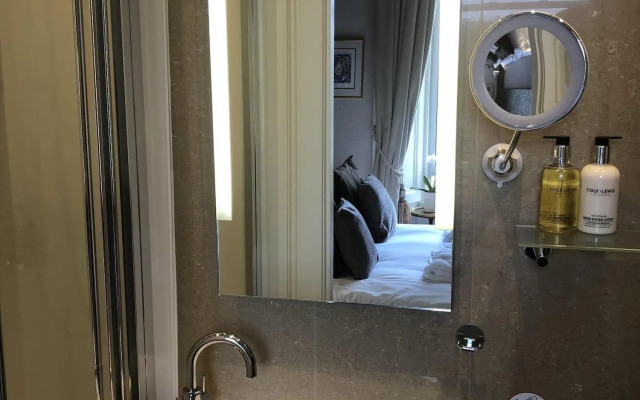Sheridan Guest House