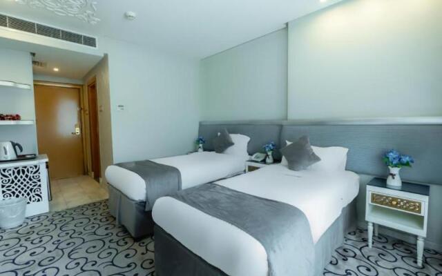 Montana Al Azizia Hotel