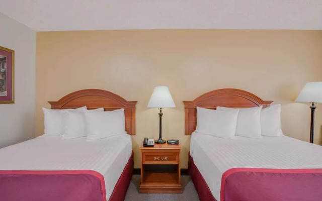 Days Inn Asheville West