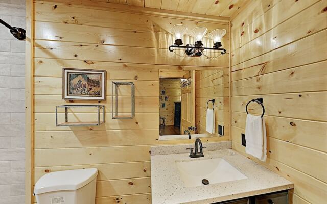 Lakpow45 3 Bedroom Cabin