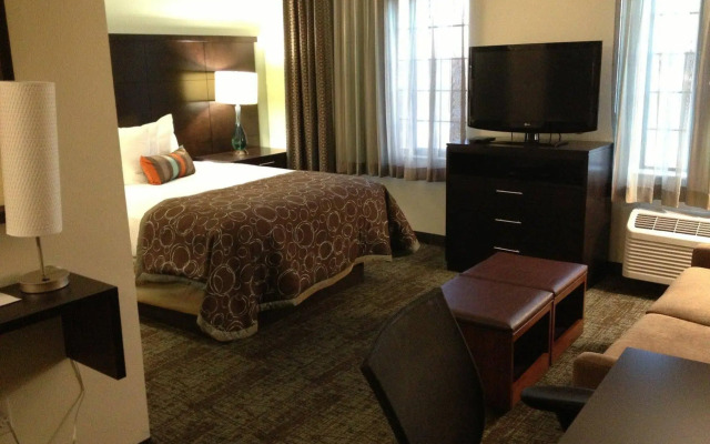 Staybridge Suites Lincoln Northeast by IHG