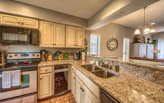 Fun on the Comal CW C104