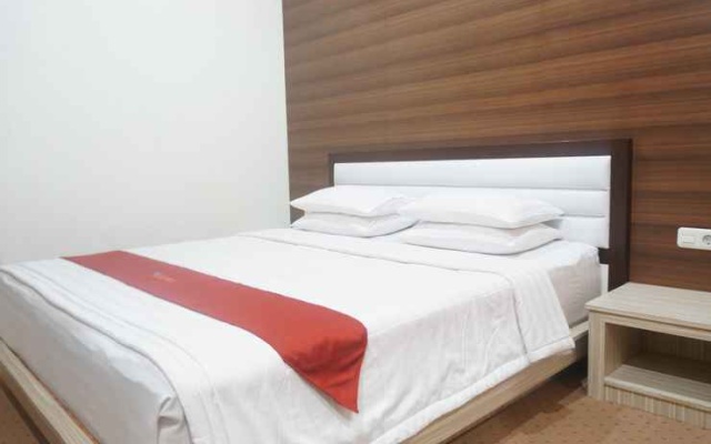 Hotel Grand Putra Syariah Kebumen