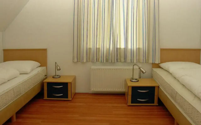 House With a Bubble Bath, 20 km. From Assen