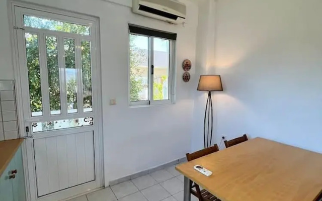 Alepochori Seaside Village