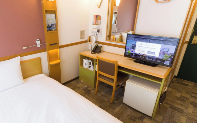 Toyoko Inn Hanshin Amagasaki Ekimae – Guest Rooms – Amagasaki