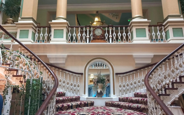 The Royal Hotel