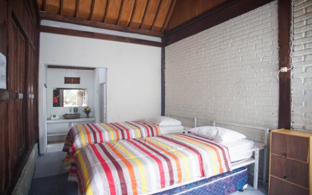 Iwabana Homestay