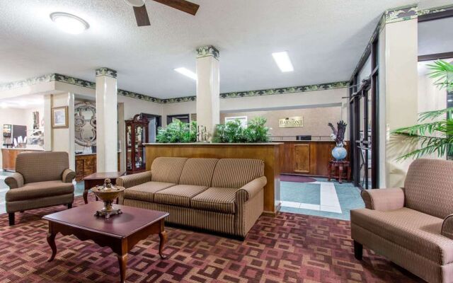 Baymont Inn & Suites Manning