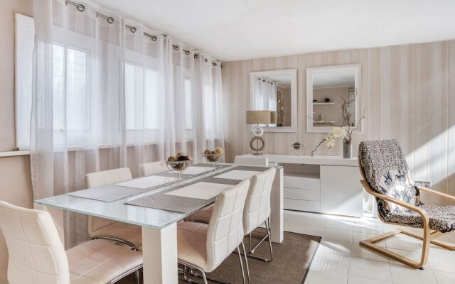 Waterfront Apartment in Playa de Aro With Patio