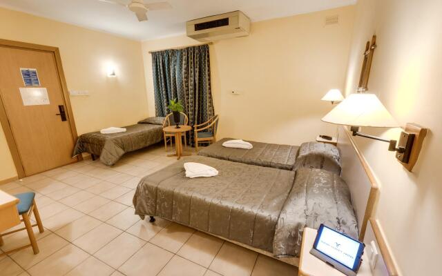 Sliema Chalet Hotel