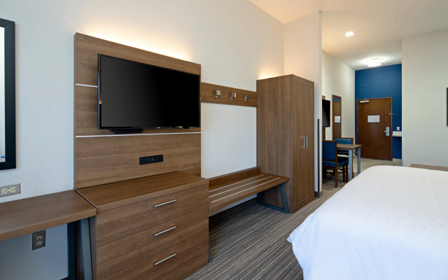 Holiday Inn Express Hotel & Suites Atascadero by IHG