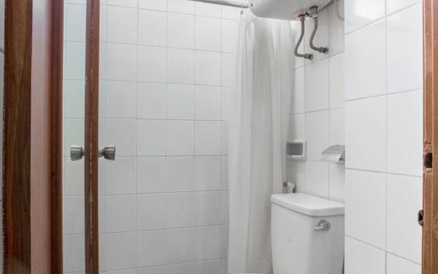 OYO 3819 Hotel Winotosastro