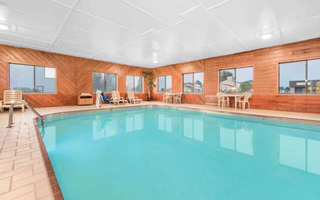 Super 8 by Wyndham Ottumwa