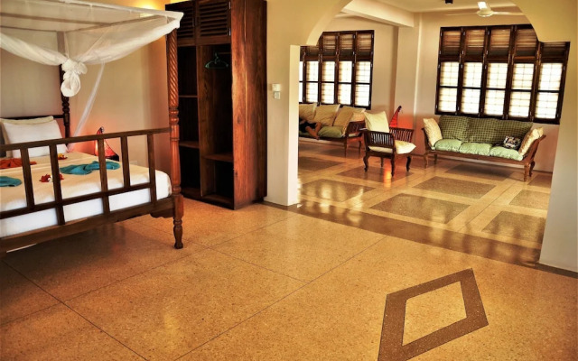 Alibi's Well Villa