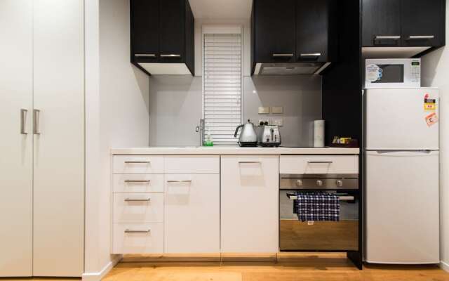 Ehome - Central Location - The Heart Of Queen Street Living