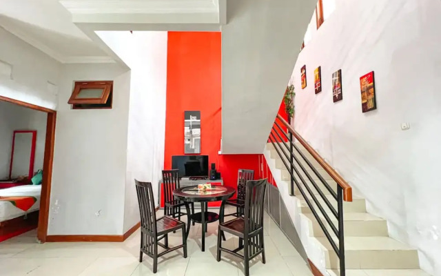 Homestay Jogja dekat Ambarukmo by Simply Homy