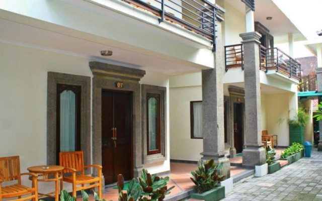 Village Indah Villas