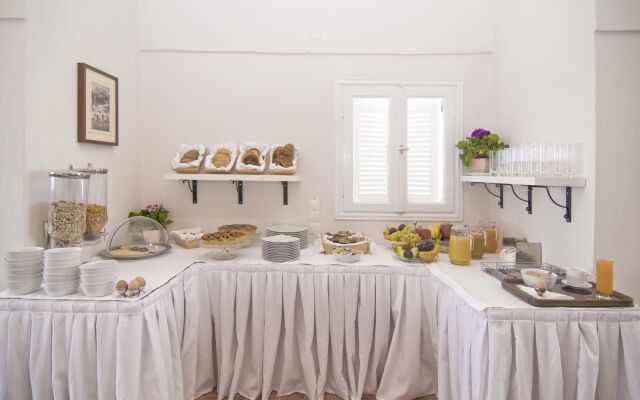 Villa Ilias Caldera Hotel